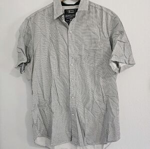 Broken Threads • Short Sleeve‎ Button Up